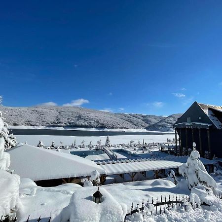 Rey Hotel Mavrovo Buitenkant foto